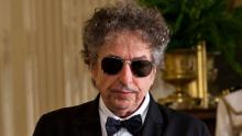 Bob Dylan finally agrees to accept Nobel Prize for Literature