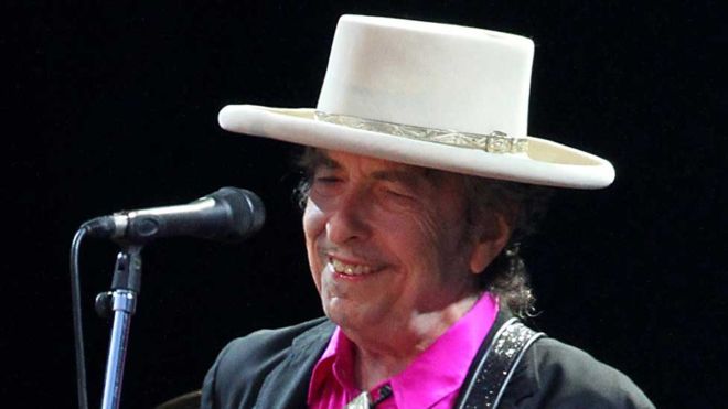Bob Dylan finally accepts Nobel Prize in Sweden