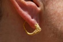 Ancient Greek earring found in Jerusalem