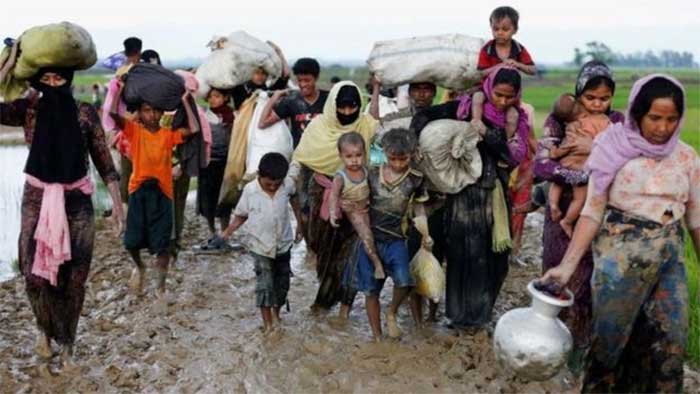 370,000 Rohingyas flee Myanmar, enter Bangladesh
