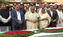 Sheikh Hasina launches polls campaign offering wreaths at Bangabandhu shrine